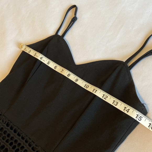 J.O.A. Los Angeles Black SweetHeart Crochet Lace Midi Lined Dress Size Small - Picture 16 of 16